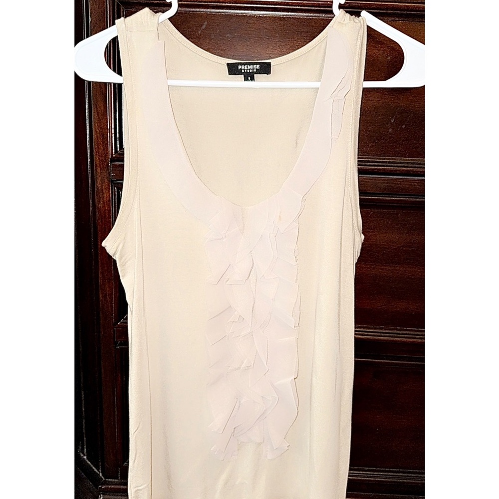 Beige tank top